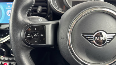 MINI Hatchback 1.5 Cooper Classic 5dr Auto Petrol Hatchback